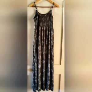 So Women's Maxi Dark Olive Floral Sundress | Size Medium